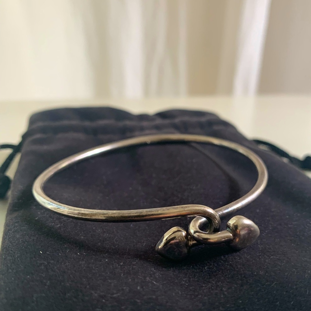 Sterling silver bangle